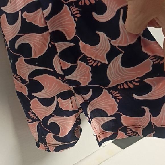 Elegant Women's Short Sleeve Top in Pink and Blue - Picture 2 of 14